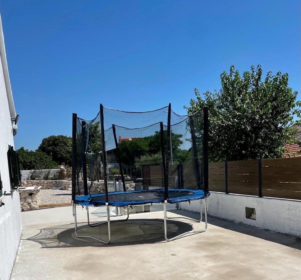 Vacation House Lavanda New! Heated Pool Zadvarje Εξωτερικό φωτογραφία