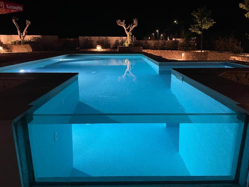 Vacation House Lavanda New! Heated Pool Zadvarje Εξωτερικό φωτογραφία